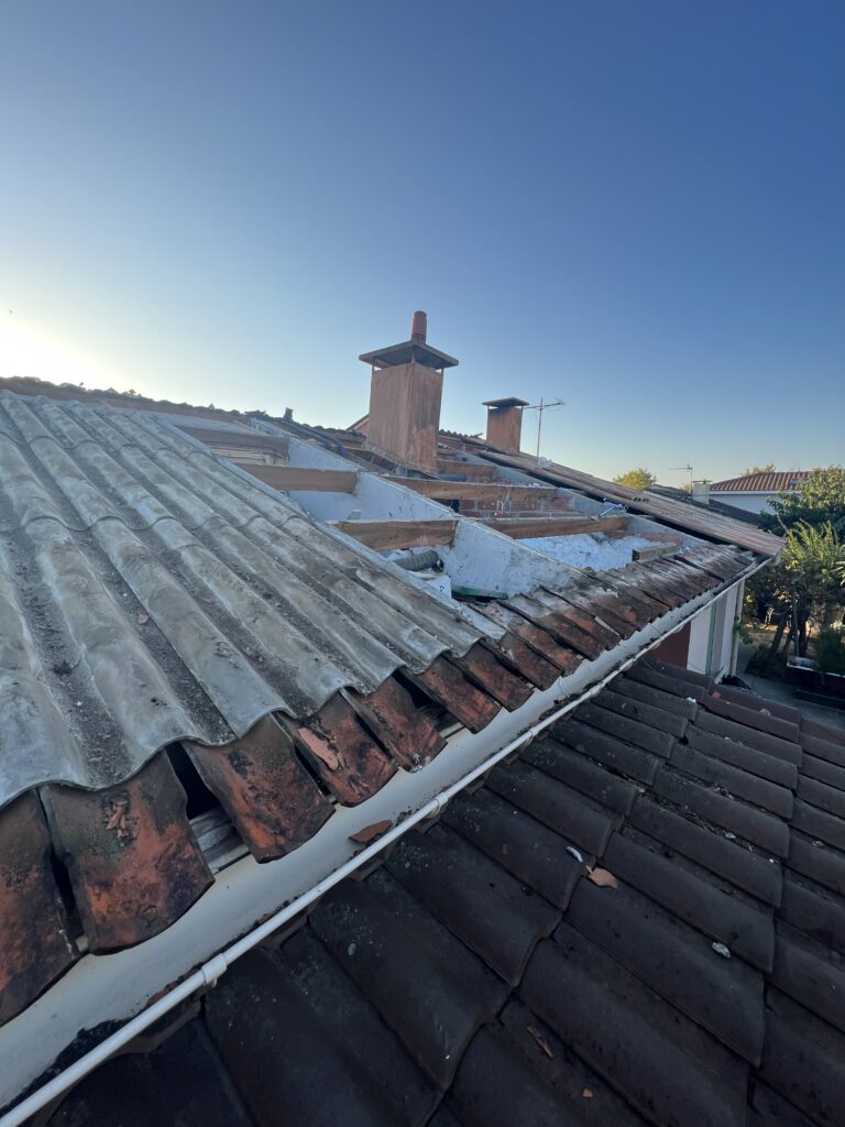 Photo d'une désamiantage avant